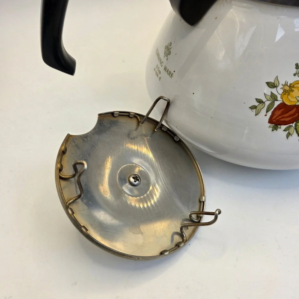 Vintage Corning Ware Spice of Life 6 C Teapot P-104-B White Floral Botanical Lid